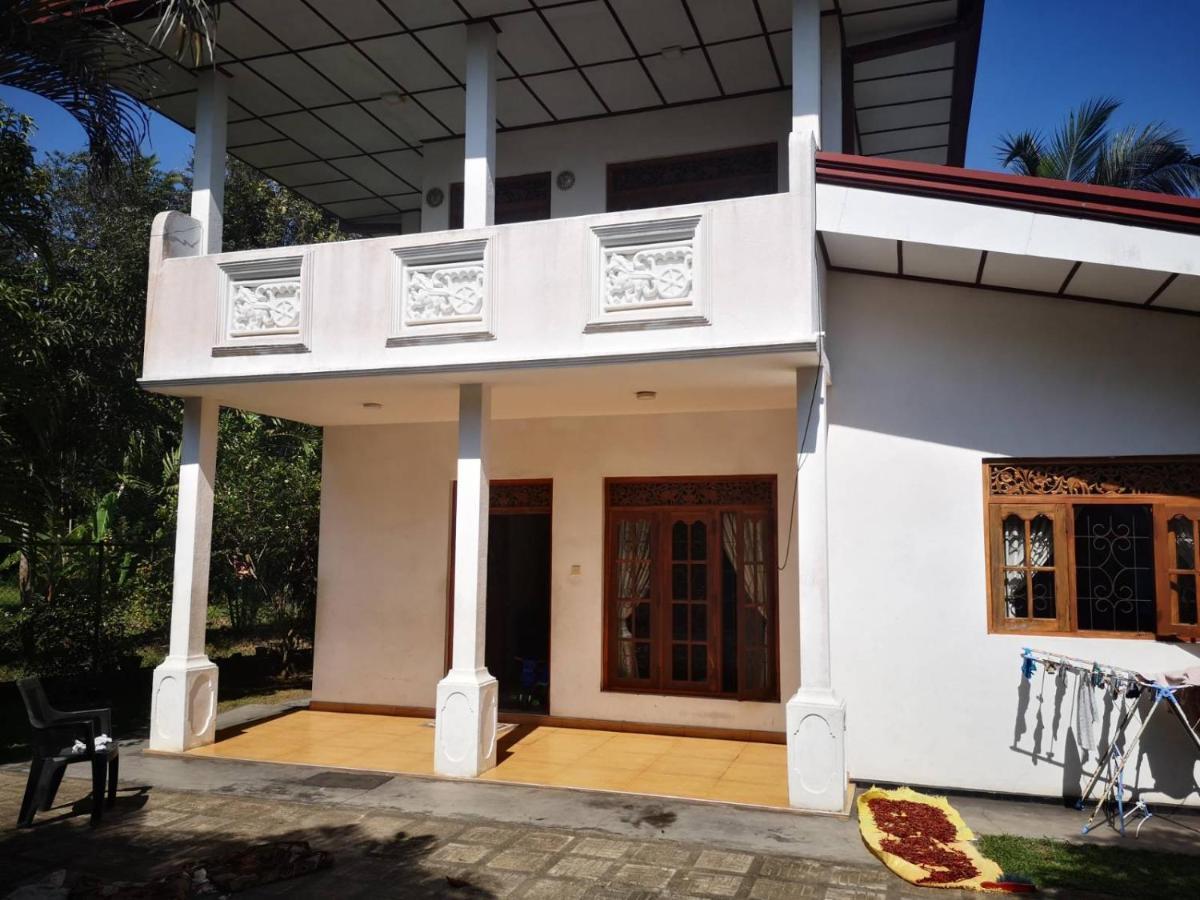 Sithu Guesthouse 本托塔 外观 照片